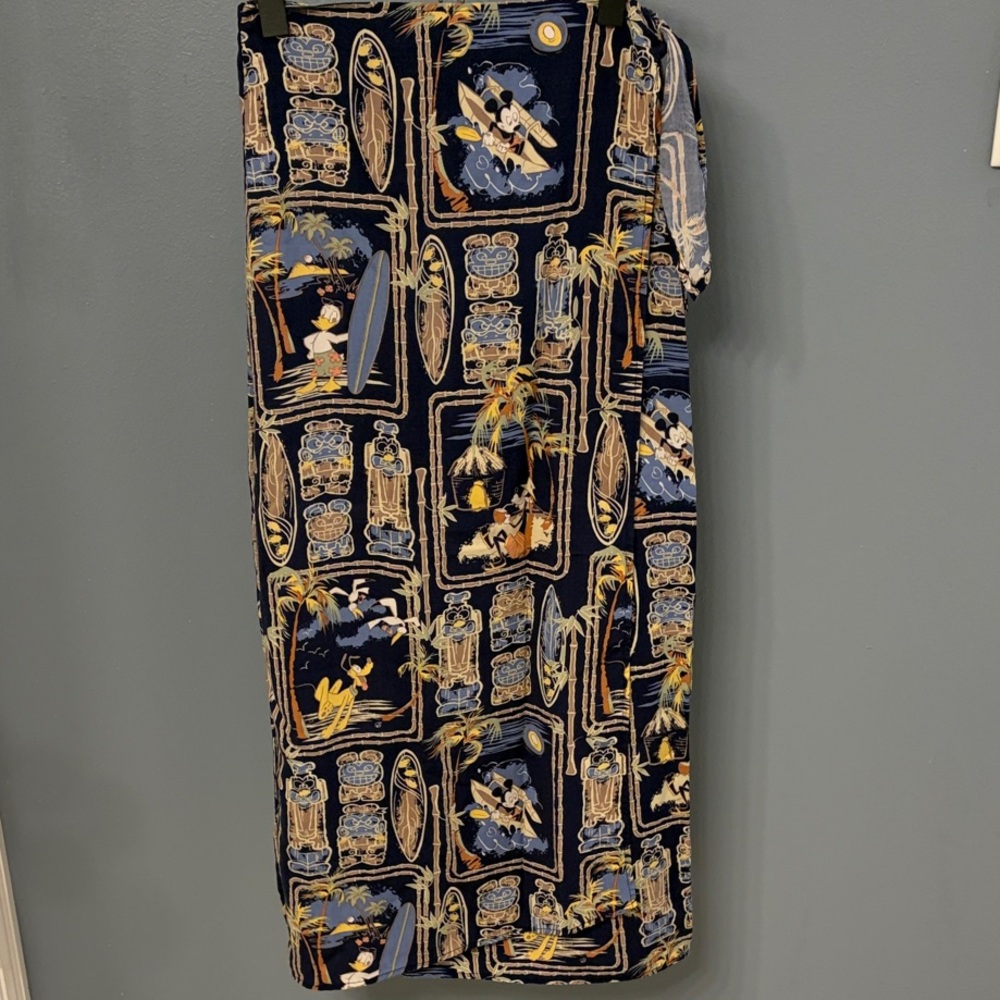 Vintage Disney Mickey Mouse Beach Hawaiian Skirt